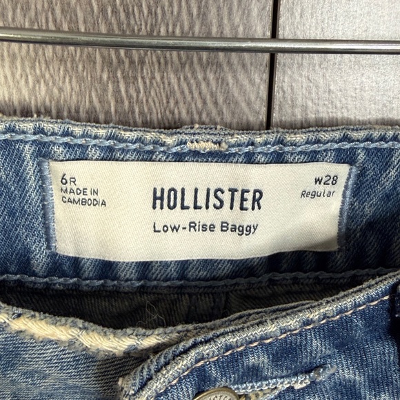 NWT Hollister Low-Rise Baggy Jeans Women's 6 - Picture 4 of 8